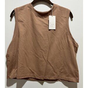 NWT A .New Day Women’s Round Neck Tank ~ Size Large ~ Brown